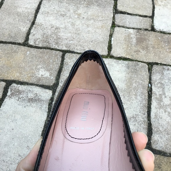 Miu Miu Amputee Single Shoe Patent Leather Heel - Picture 13 of 13